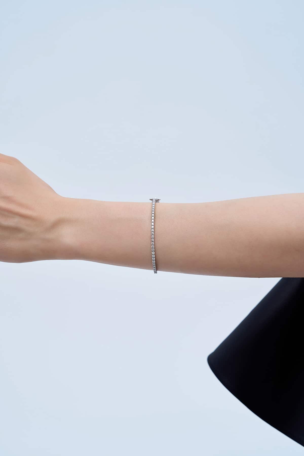 1.30 Karat Su Yolu Pırlanta Bileklik