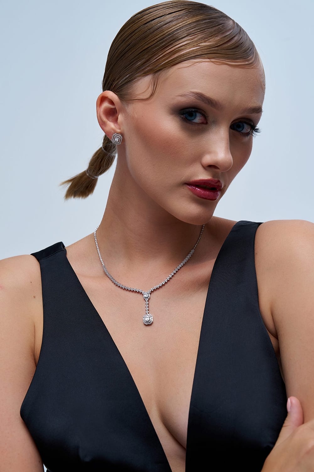 2.32 Karat Pırlantalı Baget Gerdanlık